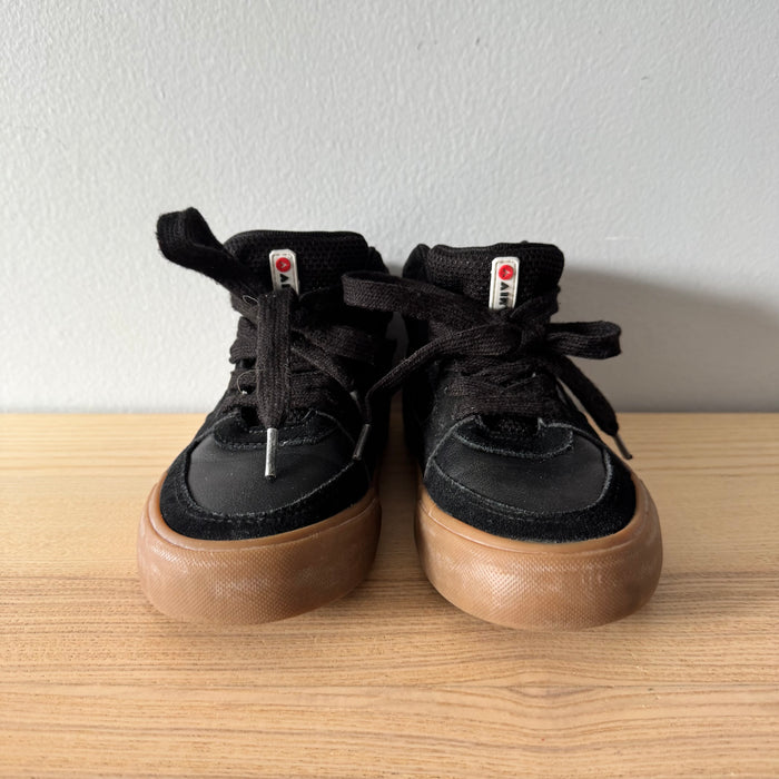 Airwalk / Black suede sneaker / J1