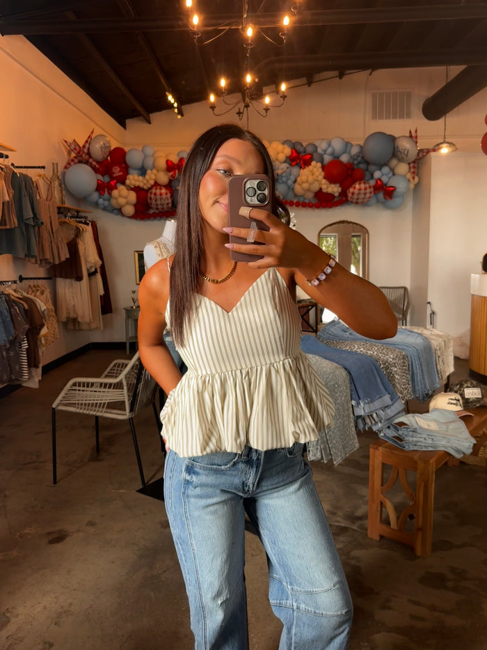 Beachy Balloon Bottom Top