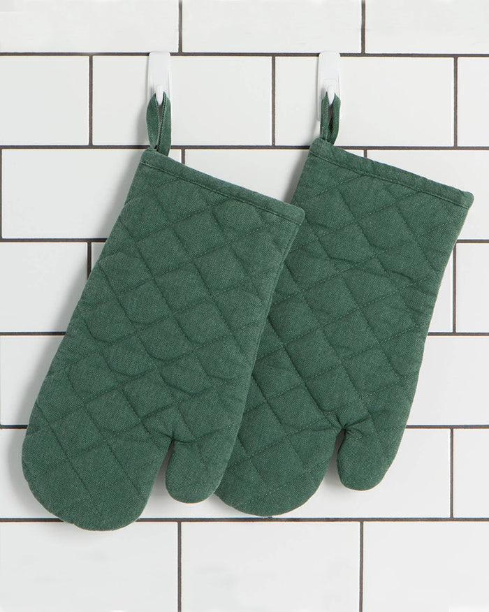 Danica Heirloom, Stonewash Oven Mitt, Jade Green