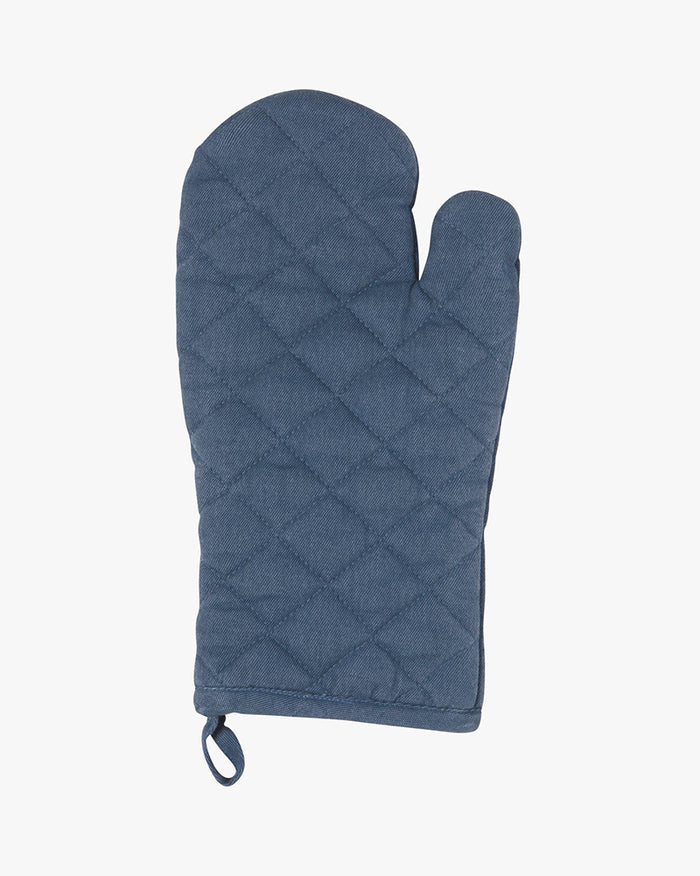 Danica Heirloom, Stonewash Oven Mitt, Midnight