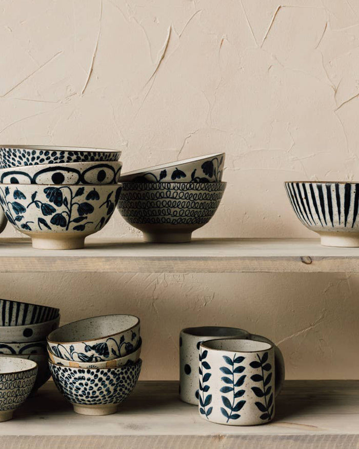 Danica Heirloom, Vine Element Mug