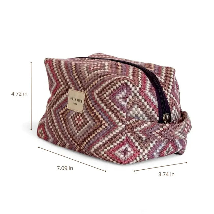 De La Mur Lines - Squared Makeup Bag in Nana