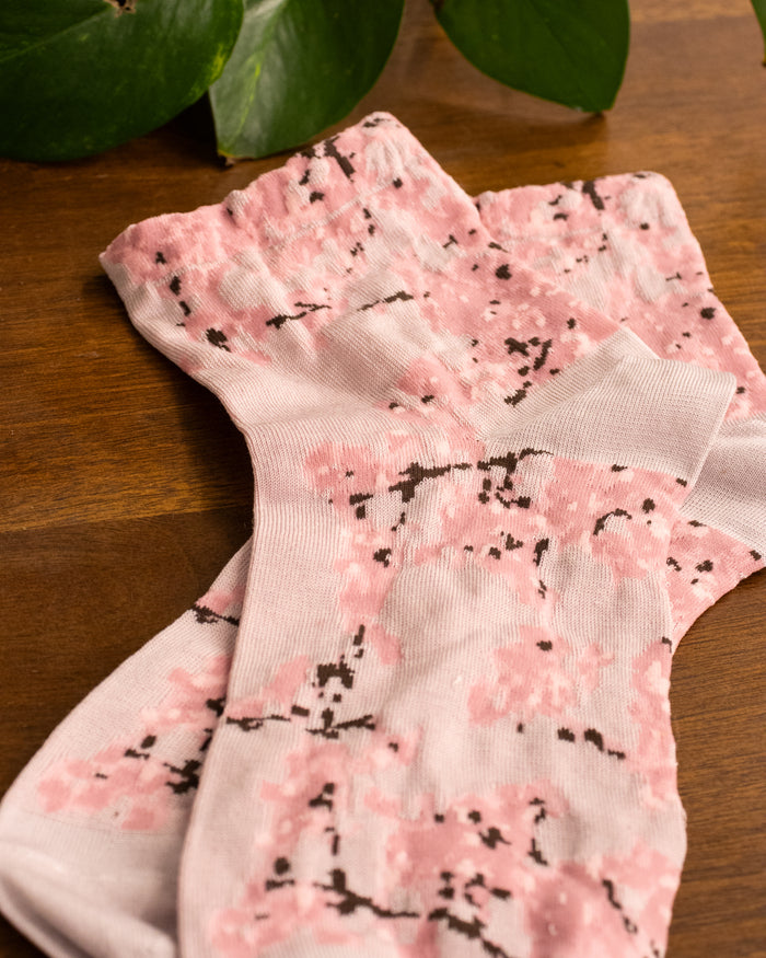 Debby Co., Crew Socks, Andé Collection, Pink Branches