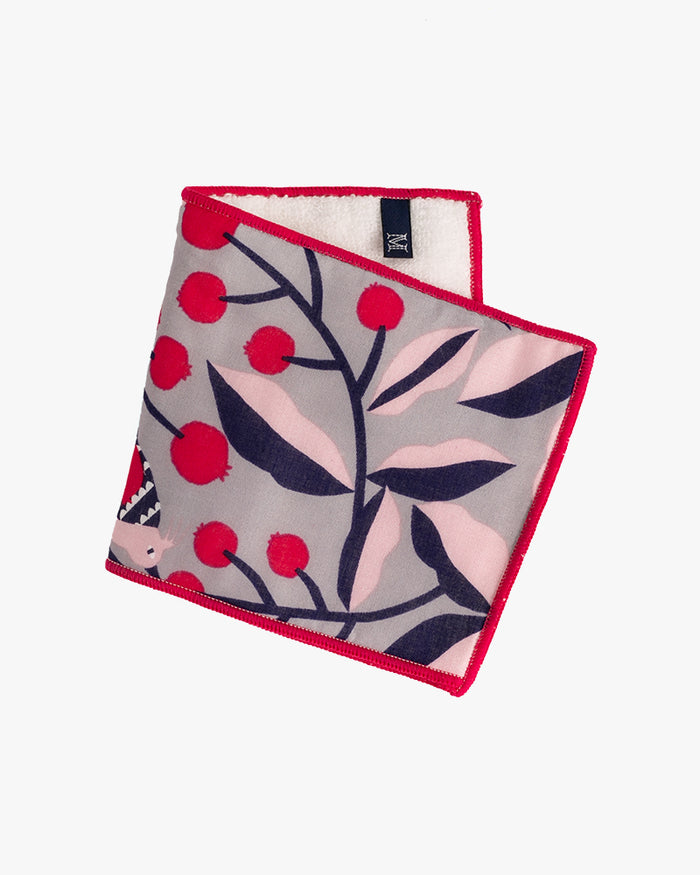 Debby Co., Towel with Pocket, Maison Blanche Collection, Juneberry Pink