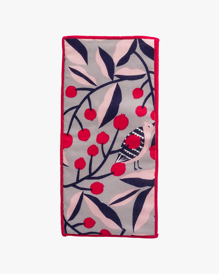 Debby Co., Towel with Pocket, Maison Blanche Collection, Juneberry Pink