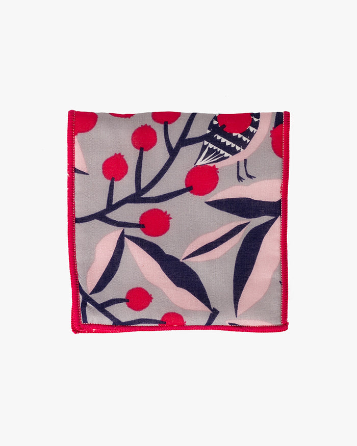 Debby Co., Towel with Pocket, Maison Blanche Collection, Juneberry Pink