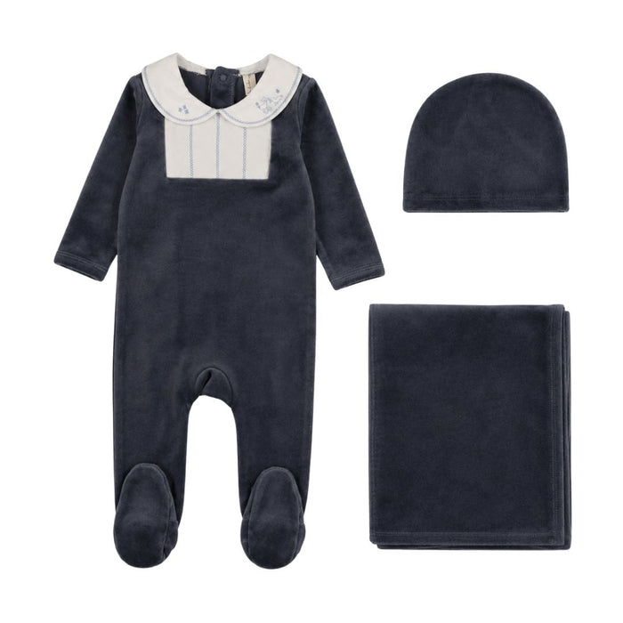 Embroidered Collar Layette Set