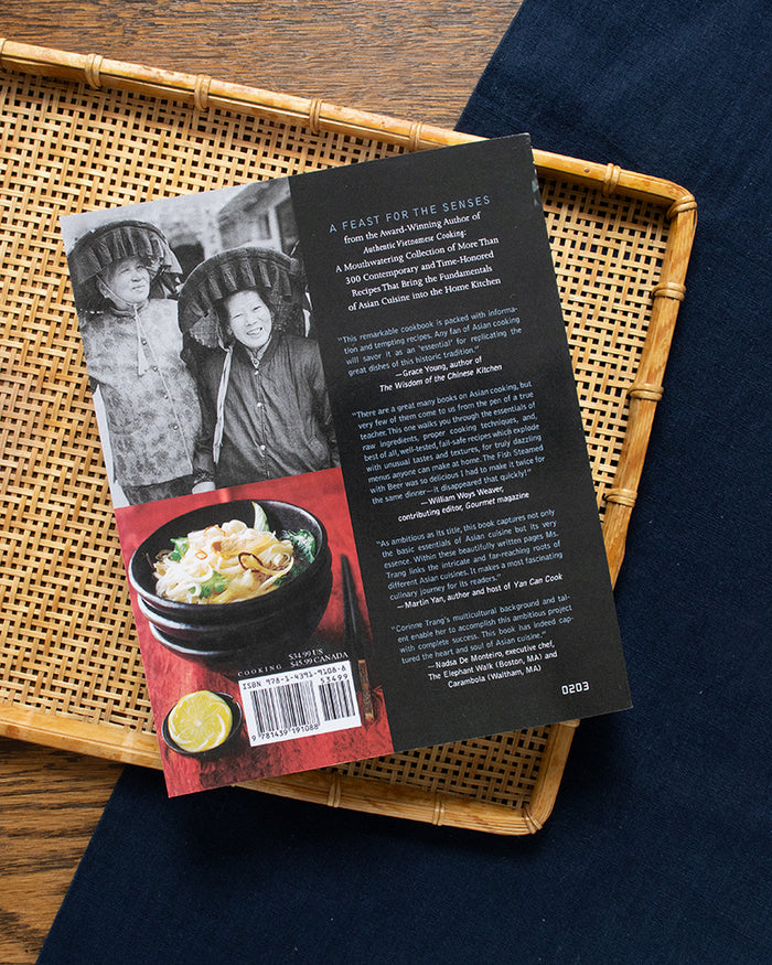 ENG: Essentials of Asian Cuisine by Corinne Trang