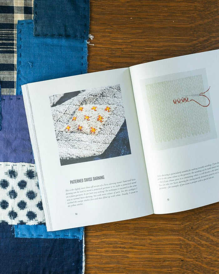 ENG: Mend & Patch: A Handbook to Repairing Clothes and Textiles