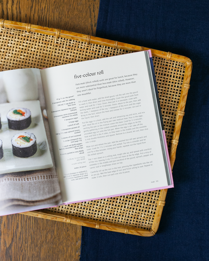 ENG: Sushi More Than 60 Simple-to-Follow Recipes