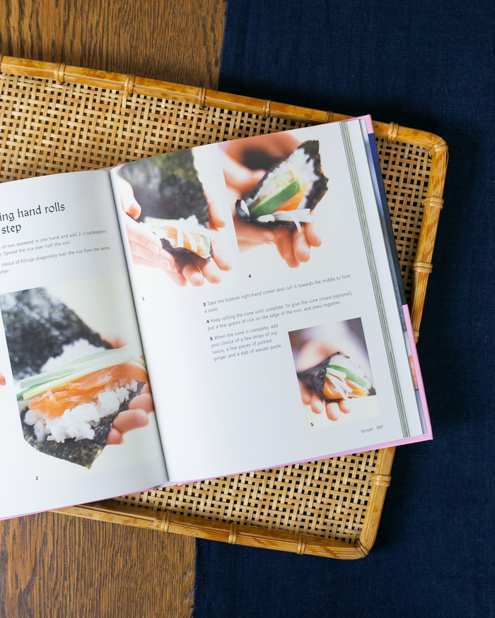 ENG: Sushi More Than 60 Simple-to-Follow Recipes