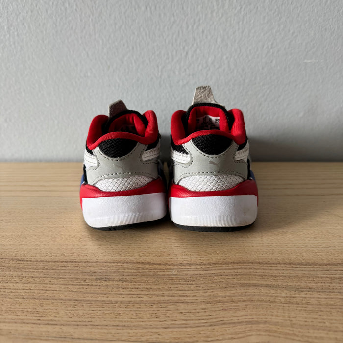 Puma / Grey red blue sneaker / US5