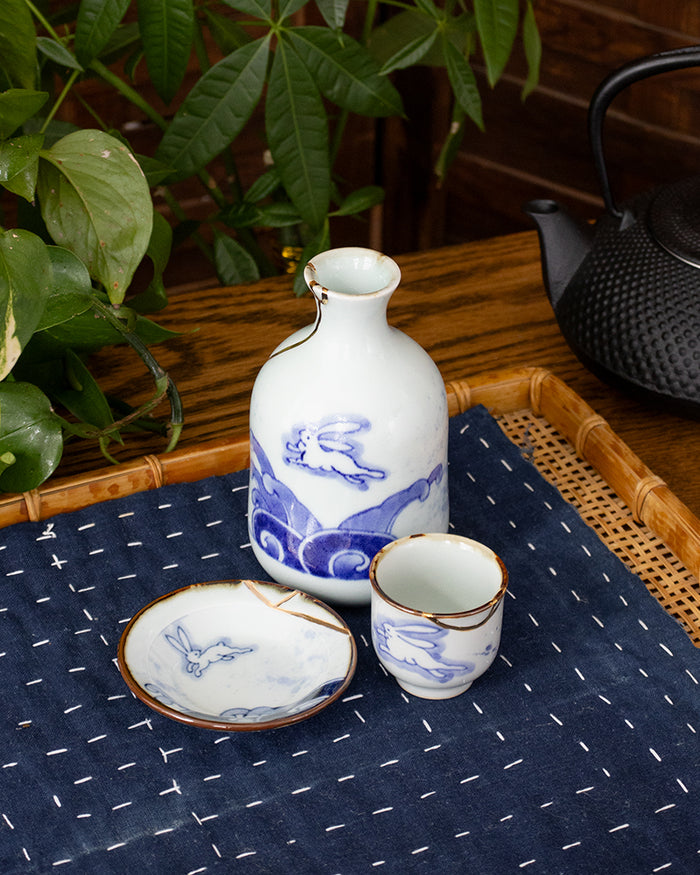 Gyokuyu, Sake Set, Imari Kinsen Kosome