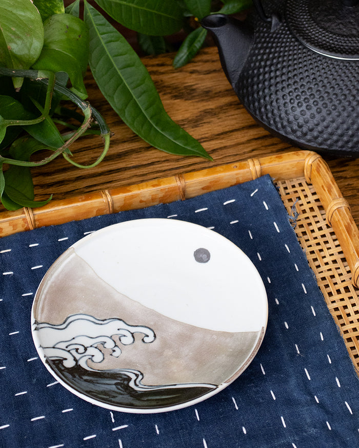 Gyokuyu, Yonsun Plate, Imari Ginsai Namie Mochizuki