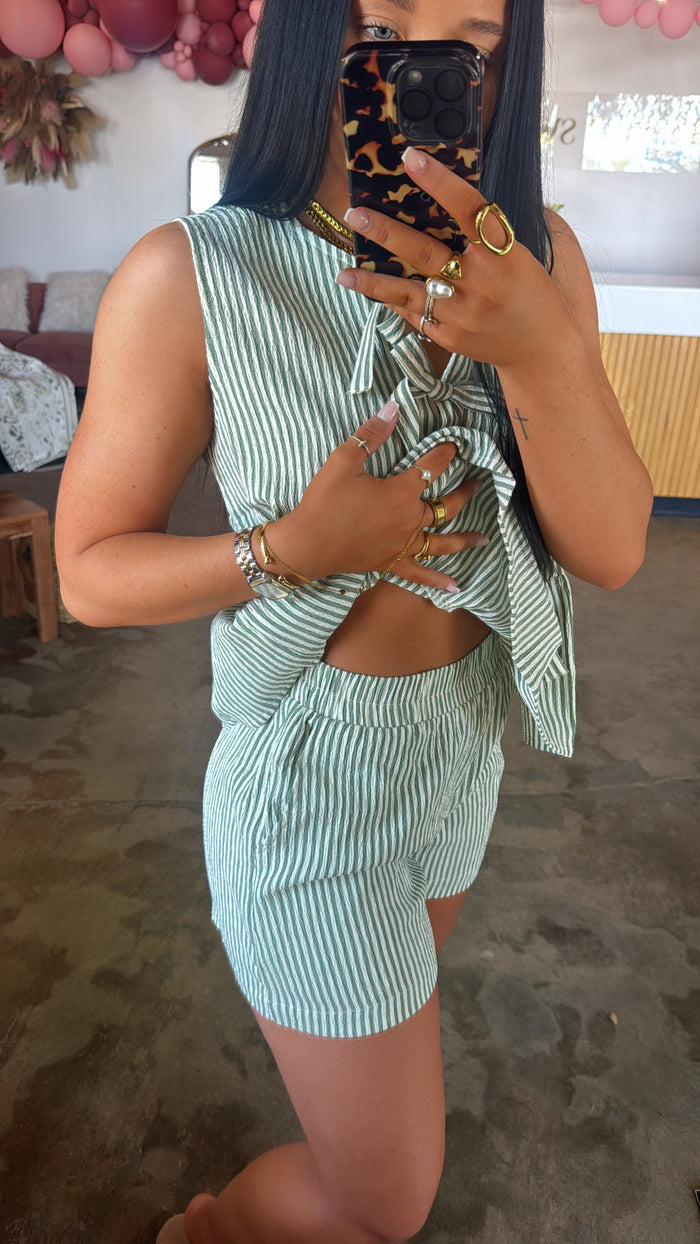 Honey Grove Striped Set