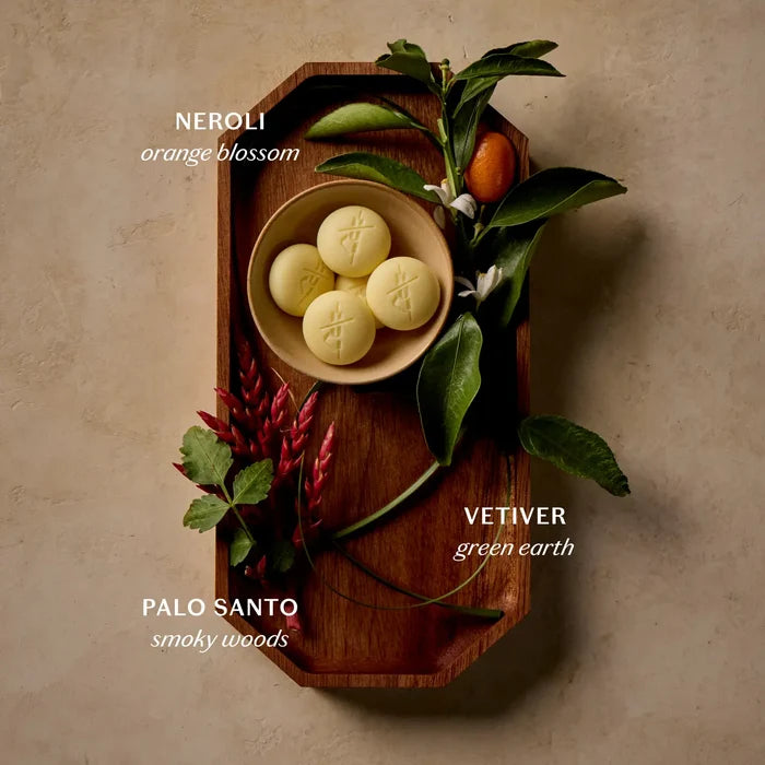 Kate Mcleod – Palo Santo & Vetiver Pebble Bath & Shower Oil