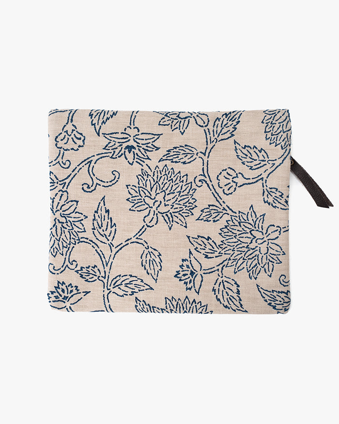 Kiriko Original Flat Medium Zipper Pouch, Cream Katazome
