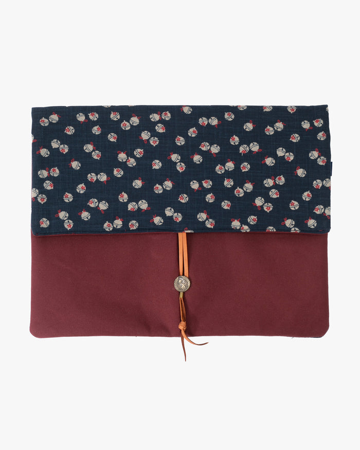 Kiriko Original Laptop Cover, Large, Suzu with Solid Burgundy