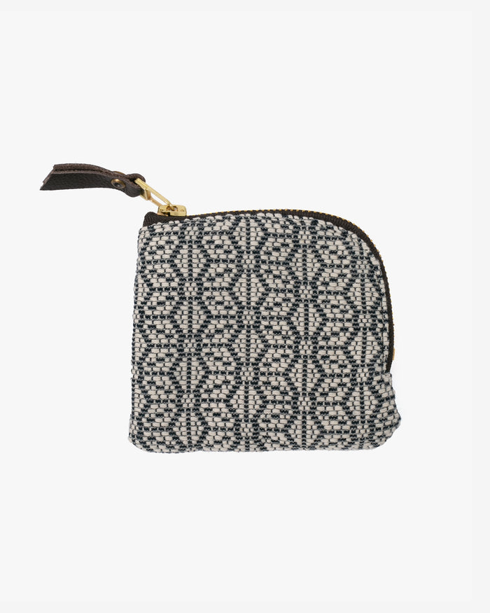 Kiriko Original, Zipper Wallet, White and Indigo, Kogin Sashiko Asanoha