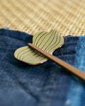 Kouraku Kiln Chopstick Rest, Hyotan