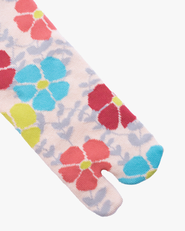 Kurochiku, Tabi Socks, Crew, Cream with Pink and Blue Flowers (S/M)