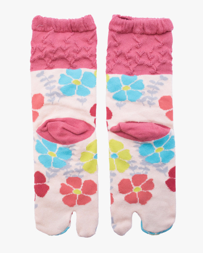 Kurochiku, Tabi Socks, Crew, Cream with Pink and Blue Flowers (S/M)