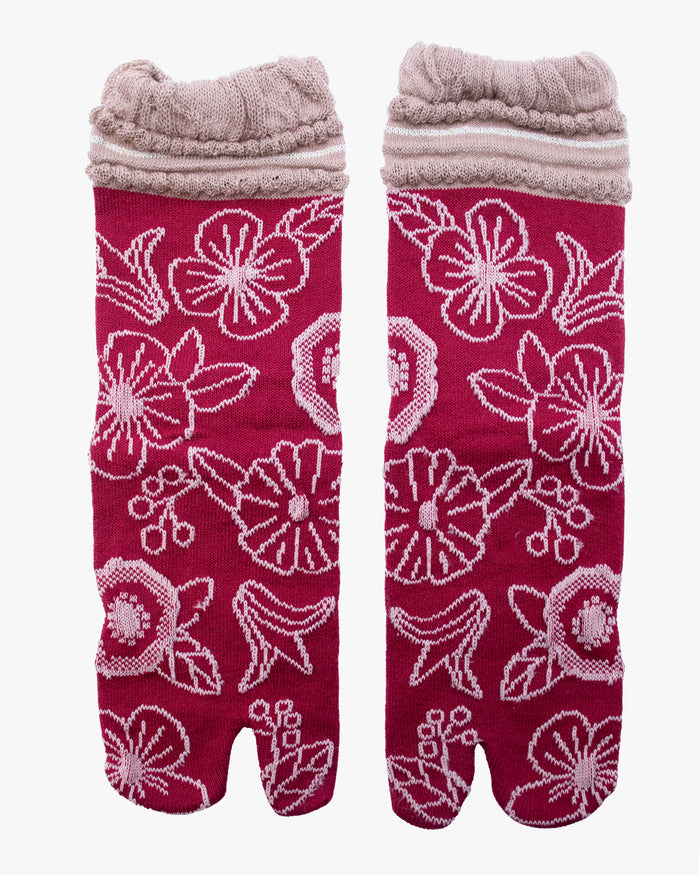 Kurochiku, Tabi Socks, Crew, Magenta with Light Pink Flowers (S/M)