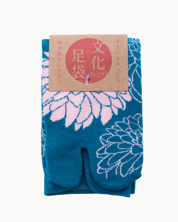 Kurochiku, Tabi Socks, Crew, Teal with Pink Flowers (S/M)