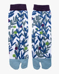 Kurochiku, Tabi Socks, Crew, White with Blue and Teal Leaves (S/M)