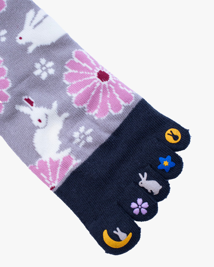 Kurochiku, Toe Socks, Crew, Grey with Pink and White Flowers (S/M)