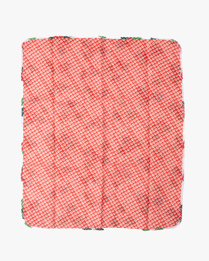 Kurochiku, Two-Sided Cotton Handkerchief, Red Shibori and White with Tsubaki