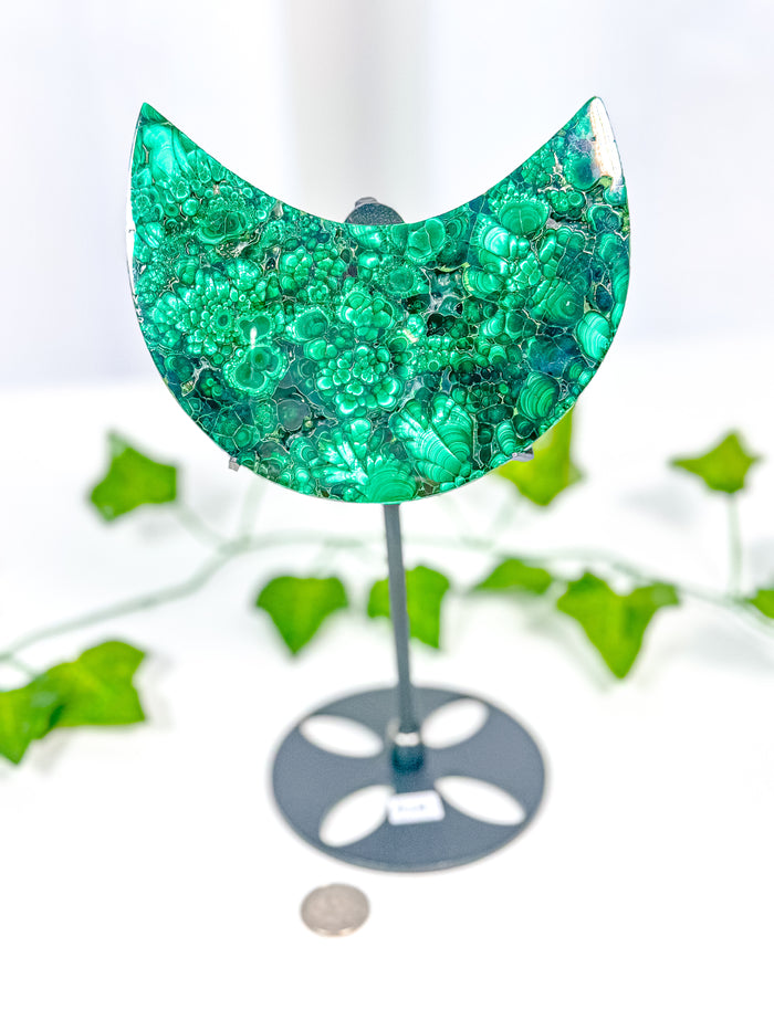 Malachite Moon on Stand (92M)