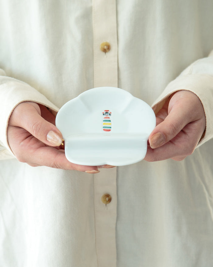 Mini Plate with Rest, Bisque, Nippon Ezara, Kokeshi