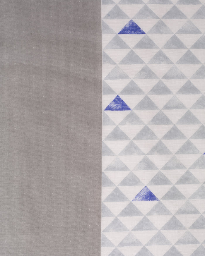 Miyamoto, Toki Double Gauze Handkerchief, Uroko, Light Grey and White