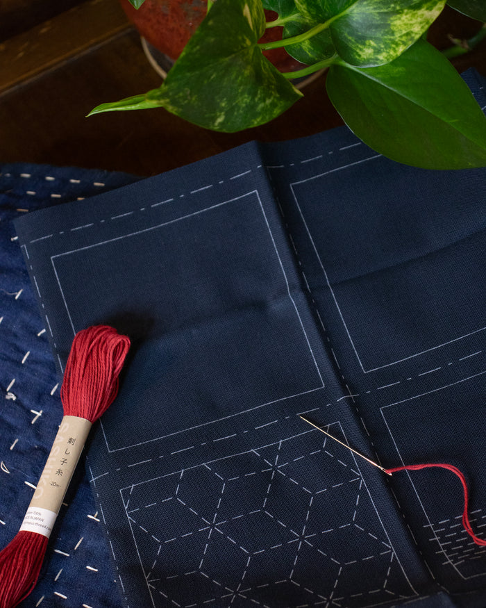 Nippon Chuko, Sashiko Fabric 4 Coaster Kit, Navy, No.98902