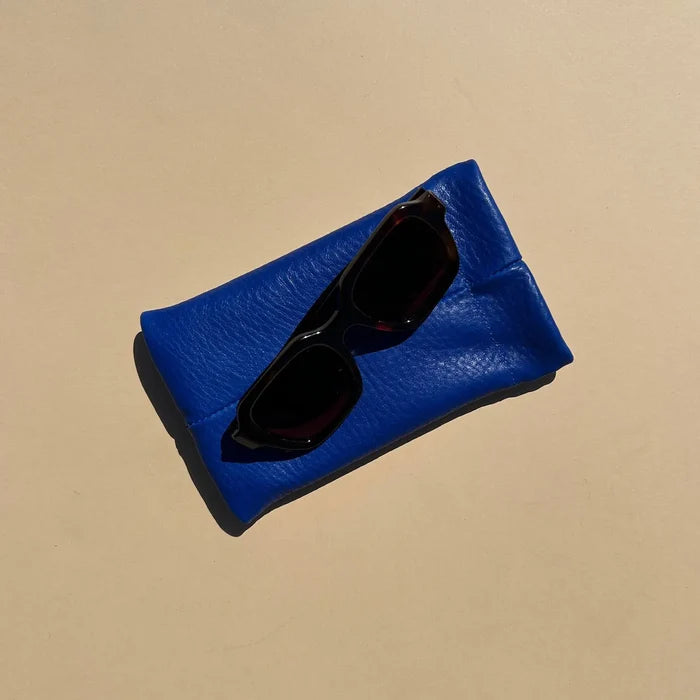 Primecut – Sunglasses Case in Lapis Leather