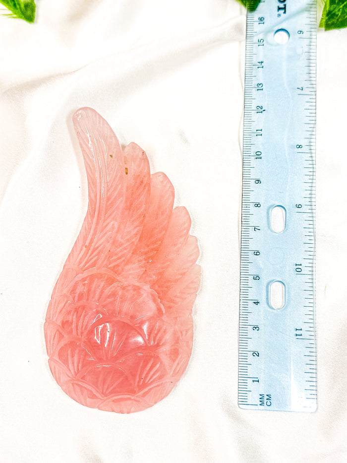 Rose Quartz Angel Wing (55G)