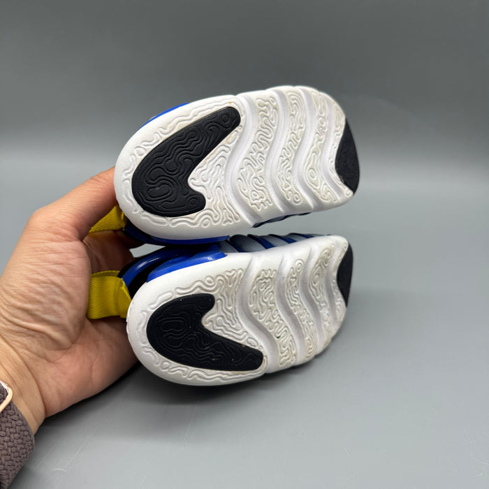 Nike / Runnings Shoes / US5