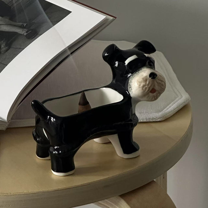 Schnazuer Incense Holder