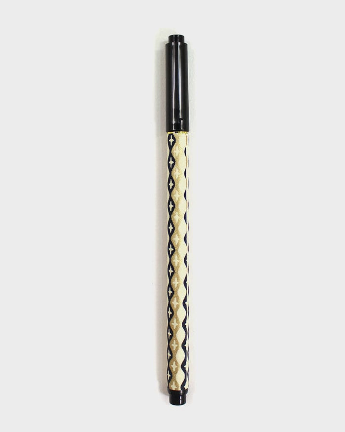 Shogado Calligraphy Brush Pen, Classic Series #18, Black and Gold Tachiwaku Cross