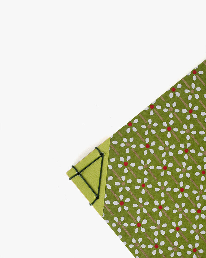 Shogado Kadotoji Notebook, Green Kohana-Shima