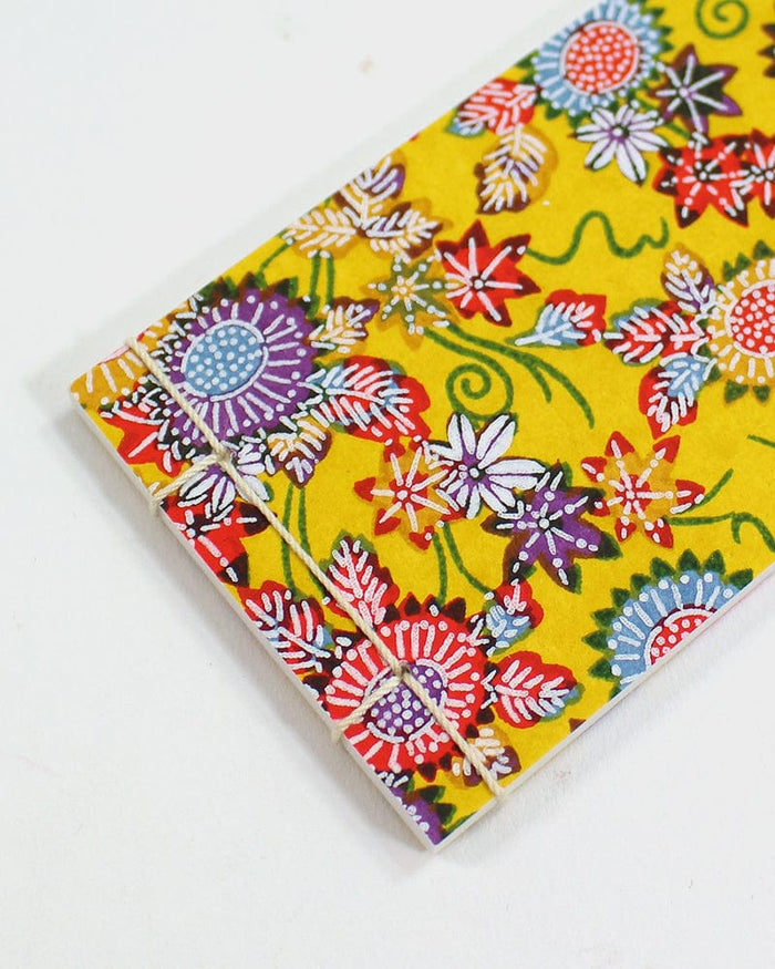 Shogado Memo Pad, Classic Series #7, Mustard with Colorful Kiku