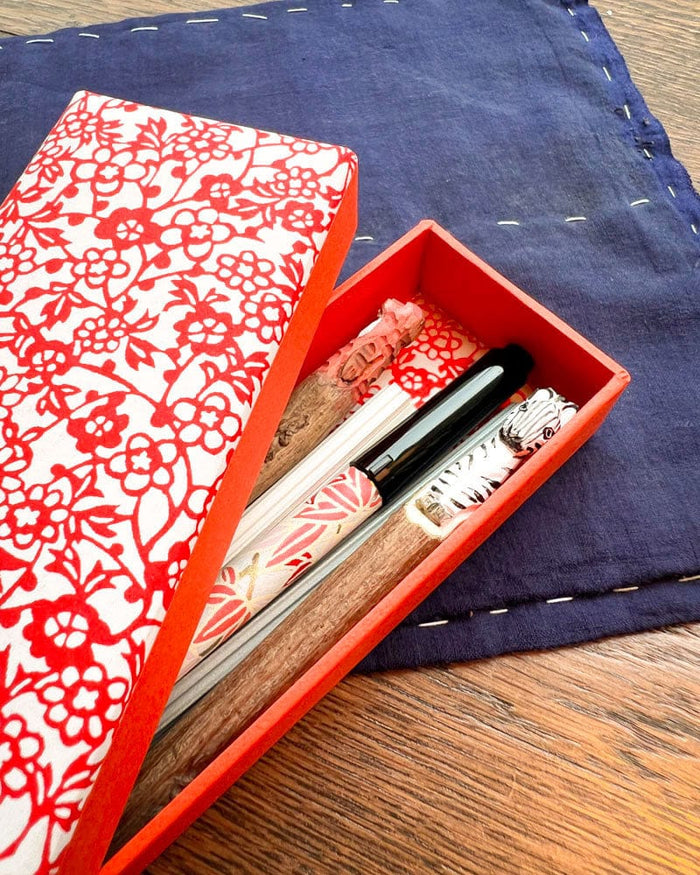 Shogado Pencil Box, Classic Series #O3, Red Kobana