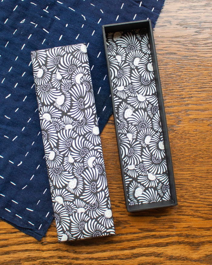 Shogado Pencil Box, Ginger Series, Flower Black