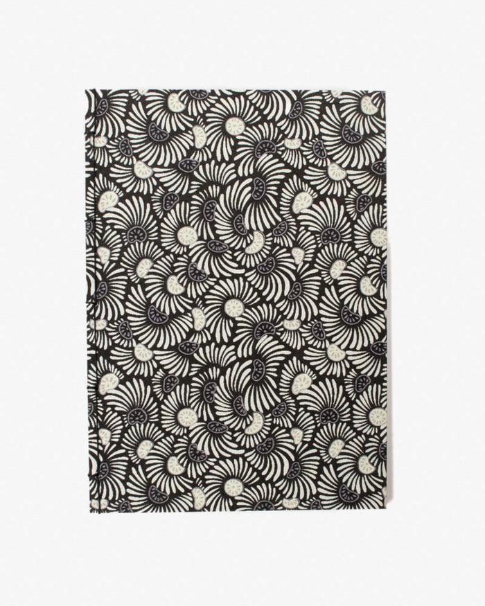 Shogado Watoji Notebook, Ginger Series, Flower Black (L)