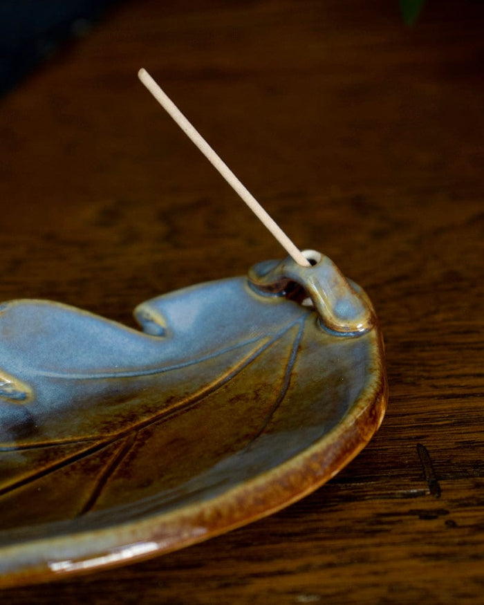 Shoyeido Incense Holder, Leaf, Denim