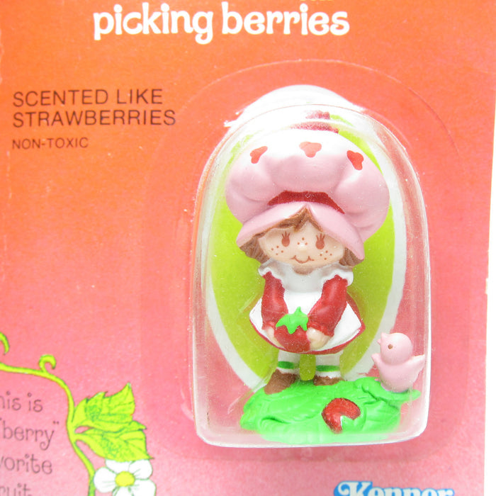 Strawberry Shortcake Picking Berries mint on card figurine