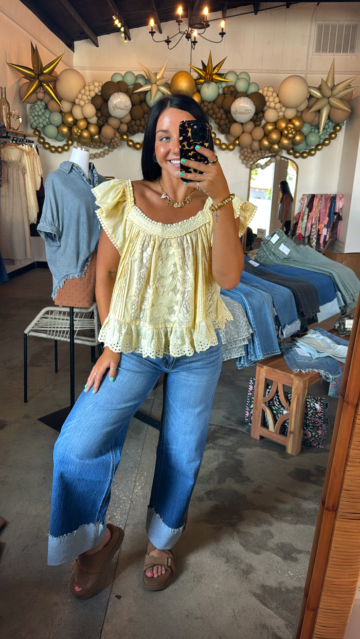 Sunday Stroll Blouse
