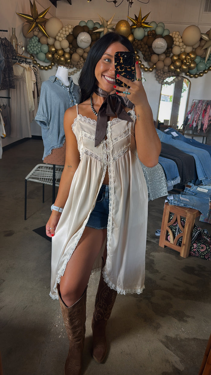 The Willow Lace Duster