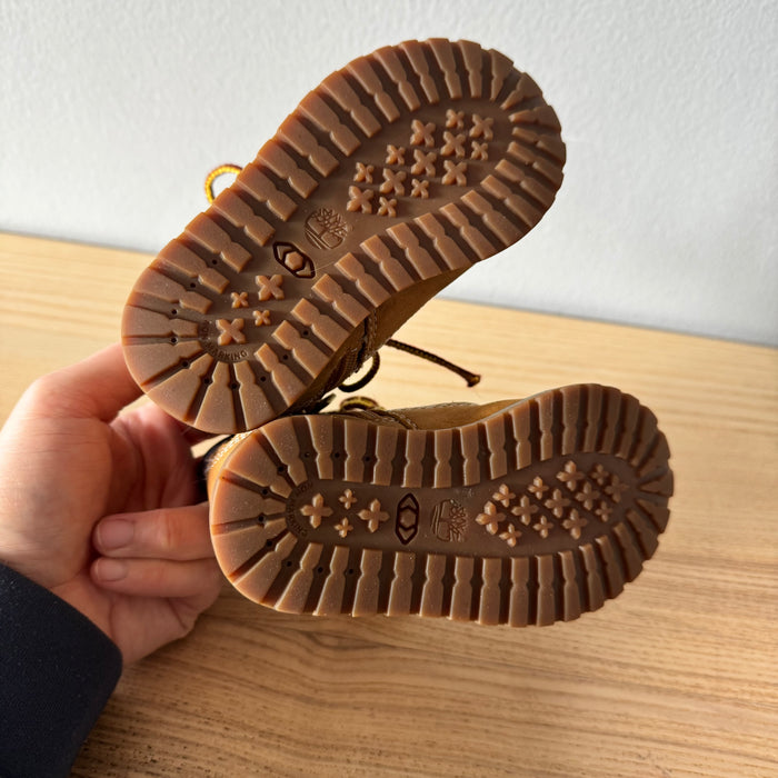 Timberland / Shoes / US5
